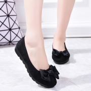 Bow shaped shallow cut black soft sole anti slip flat shoes