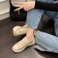 Beach white thick sole lace up canvas versatile sneakers